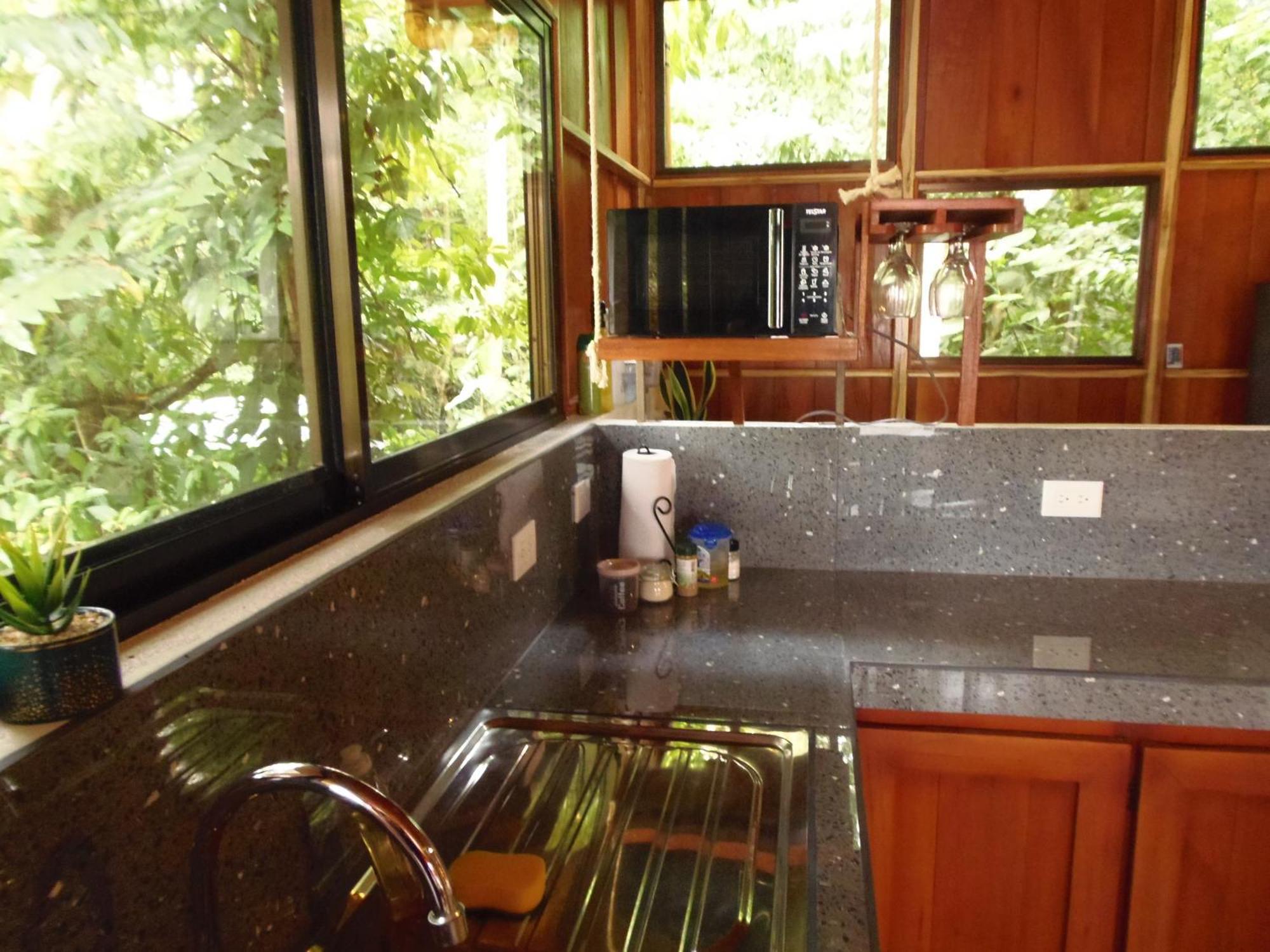 Gambas Lodge La Fortuna Eksteriør billede